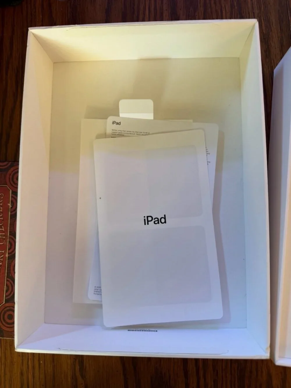 Apple iPad 11th Generation Blue 256GB A3354 (A16) Wifi 2025 (EMPTY BOX ONLY)